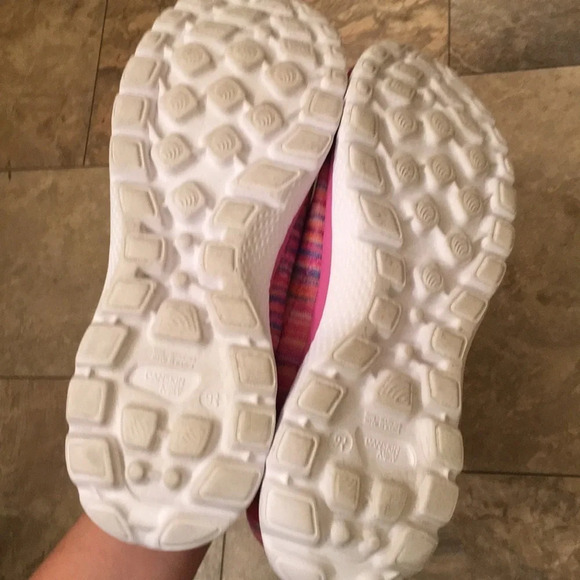 Danskin Pink Memory Foam Athletic Slides Shoes - Picture 6 of 8